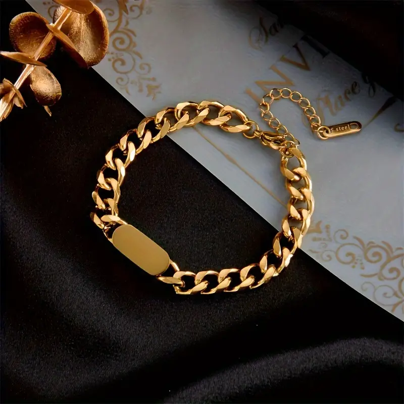 Elegant Chain Bracelet