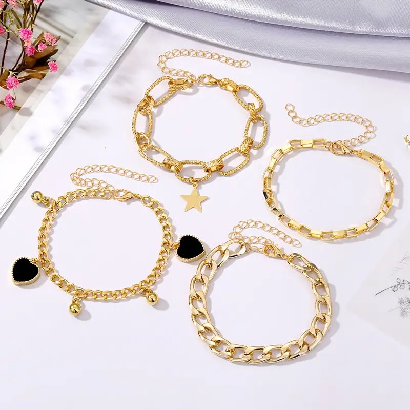 Set 0f 4 Chunky Chain Bracelets