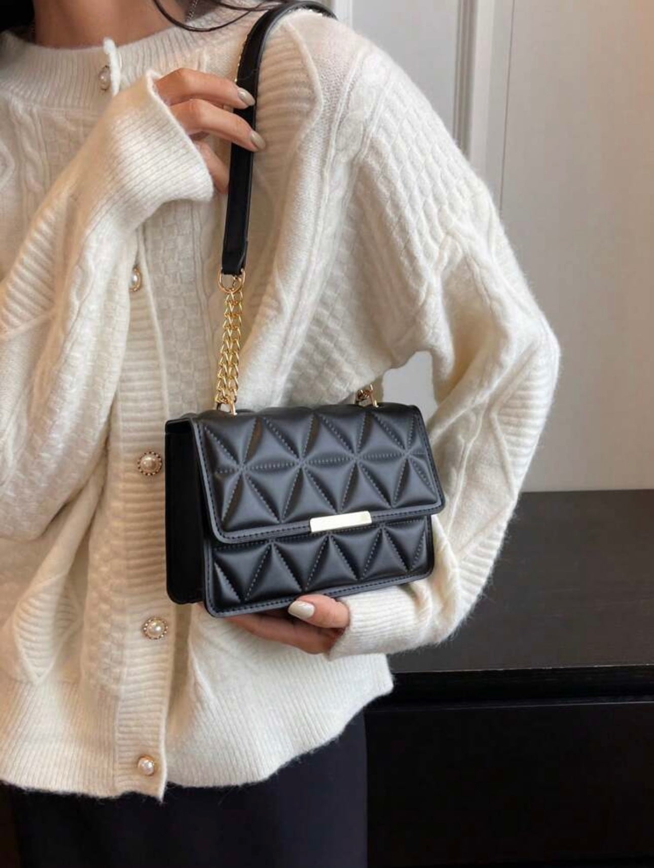 Solid Color Flap Shoulder Bag with Chain Strap